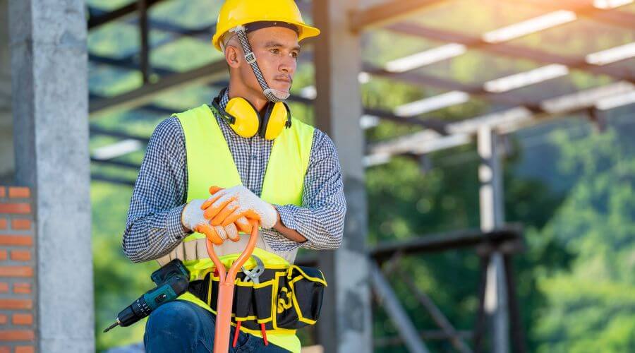 Professional gutter cleaning in Edgar Springs, MO